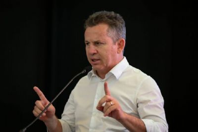 DA23A9F9-5884-444F-B889-8E2AFE7F8ED4